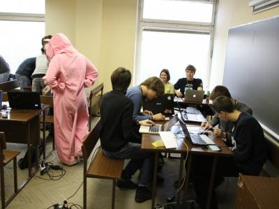 Денис Гамаюнов: «Формат CTF имеет свою неповторимую атмосферу, которую нигде больше не встретить»