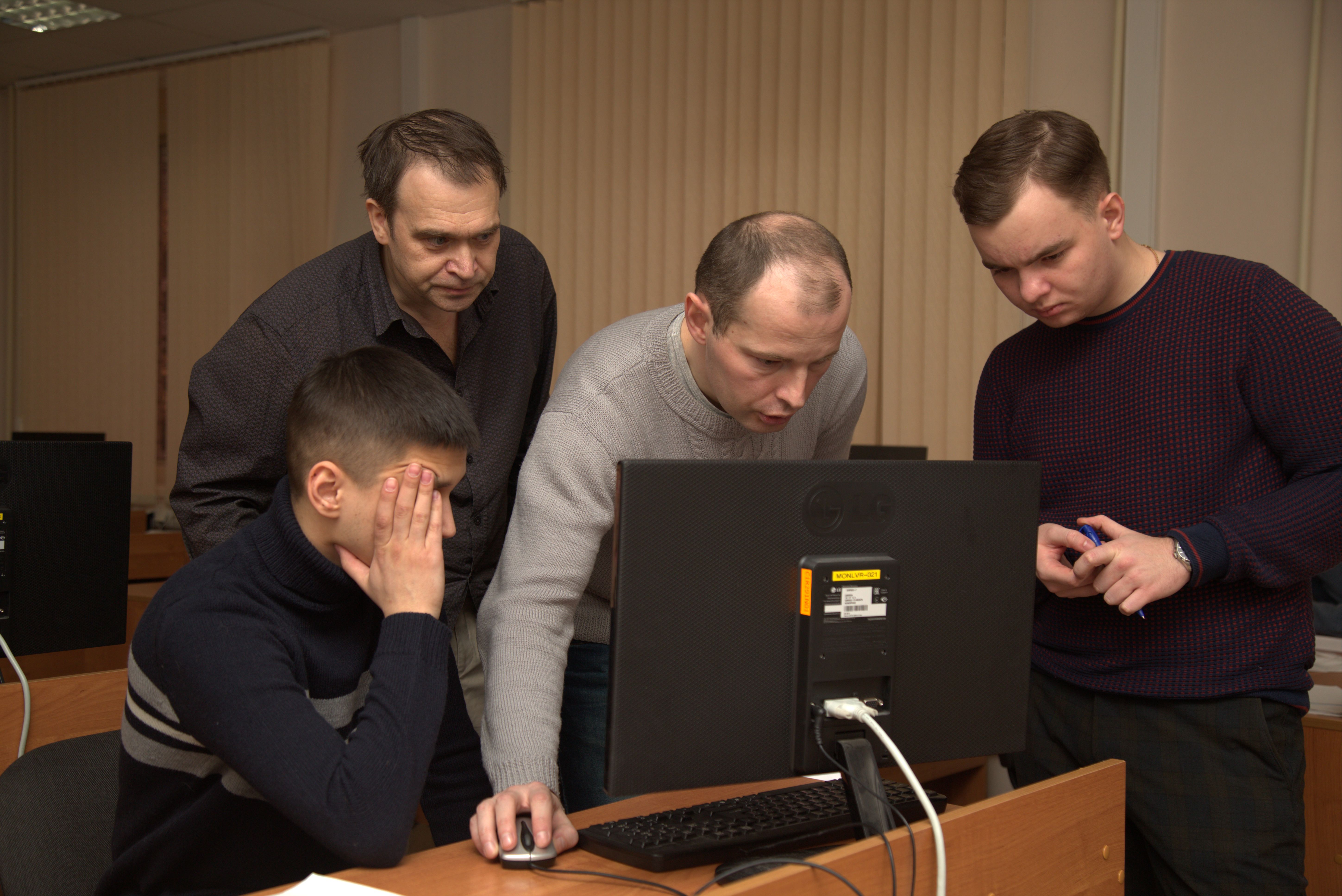 Введите название изображения VrnCTF-2019